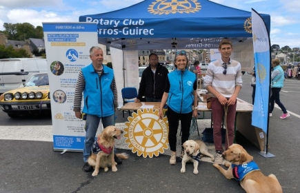 11 mai 2025 vide grenier au profit d'Handi'chiens